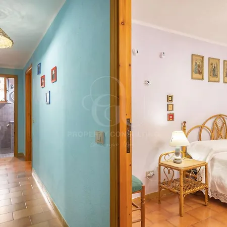 Apartament Li Junchi - Parcheggio Privato, 1 Km Dal Mare Badesi